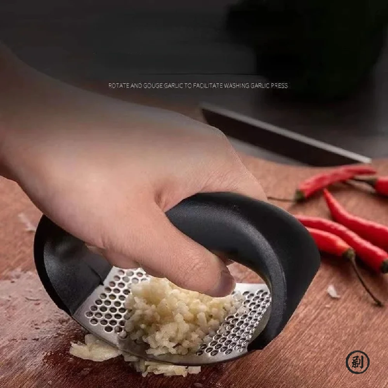 Stainless Steel Garlic Press C - مراجعة Kitchen Gadget Amazon وسعره
