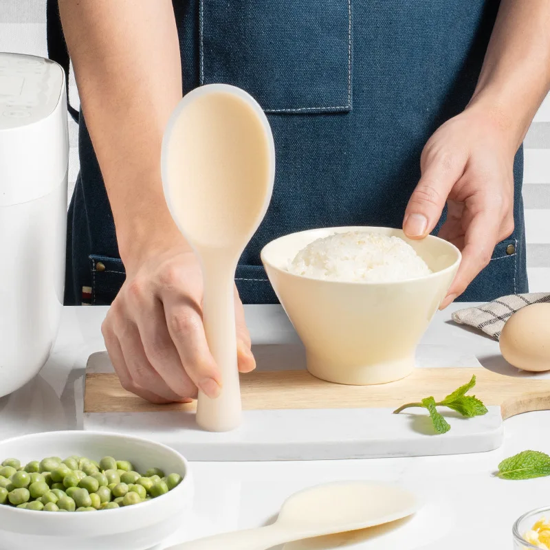 1Pcs Silicone Spoon Non-stick  - مراجعة Kitchen Gadgets On Sale وسعره