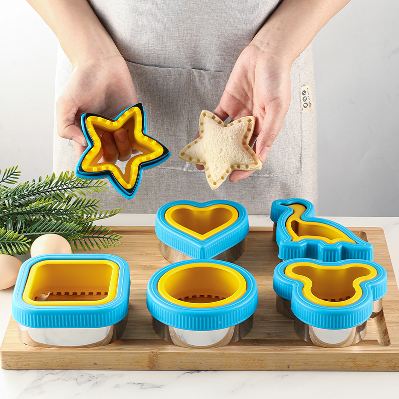 Sandwich cutting and sealing m - مراجعة Kitchen Gadgets Set وسعره