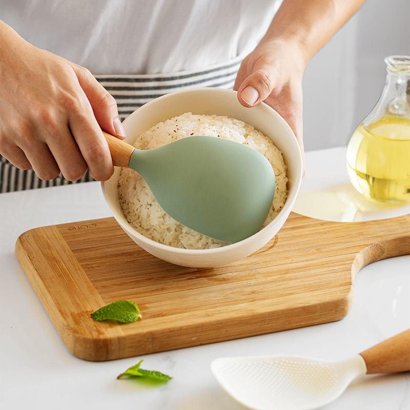 1PC Wooden Handle Silicone Ric - مراجعة Kitchen Gadgets On Sale وسعره